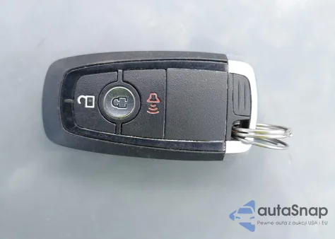 2025 Ford Maverick Xlt z USA, uszkodzony, nr VIN 3FTTW8H32SRA69798